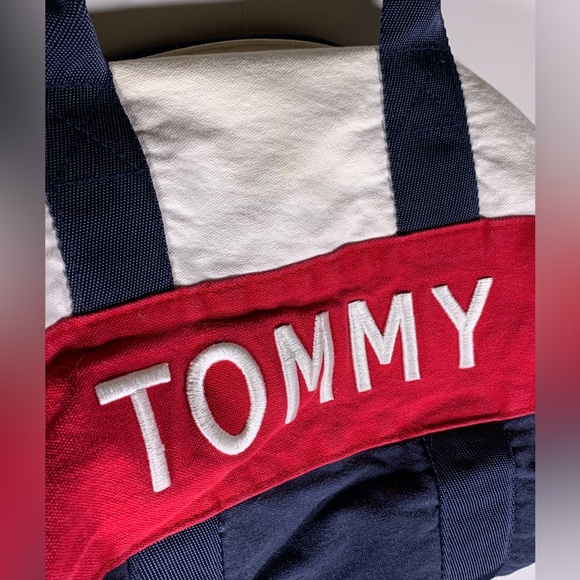 Vintage Tommy Hilfiger mini duffel bag - Picture 2 of 7